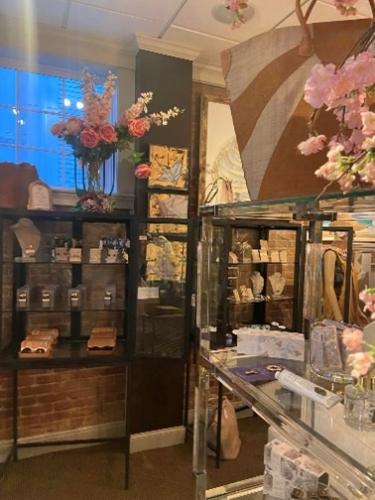 Gallery Plymouth Picture113