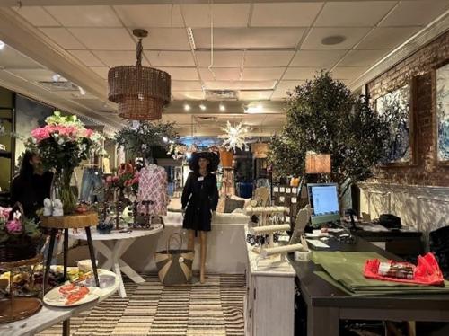 Gallery Plymouth Picture126