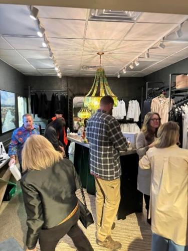 Gallery Plymouth Picture92