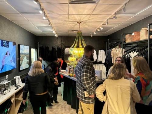 Gallery Plymouth Picture94