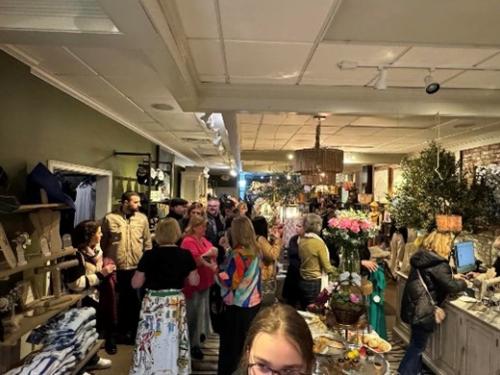 Gallery Plymouth Picture95